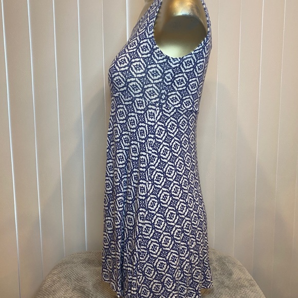 Light airy dress - Picture 4 of 5